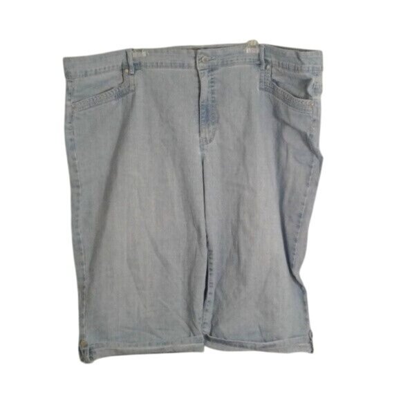 Gloria Vanderbilt Plus Size 24w Shorts Skimmer Bermuda Denim Light Wash Jeans - Picture 1 of 7